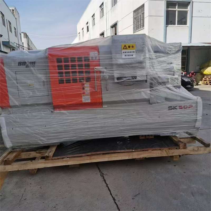 爱民区温宿县：物流专线开启货运新征程