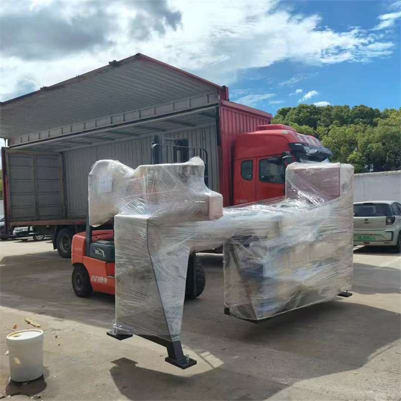 爱民区探索多元物流服务：从普货到冷链的运输之旅