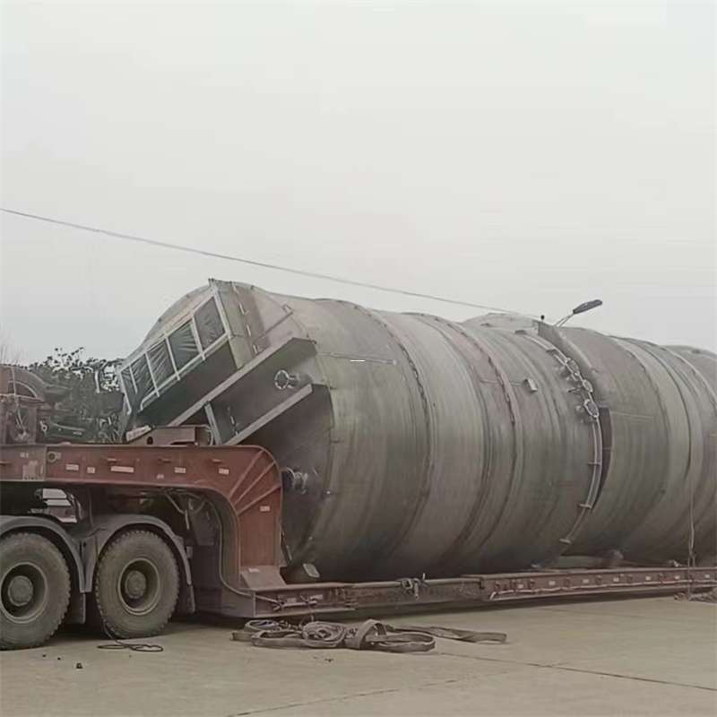 爱民区托克逊县：物流专线的高效货运之旅